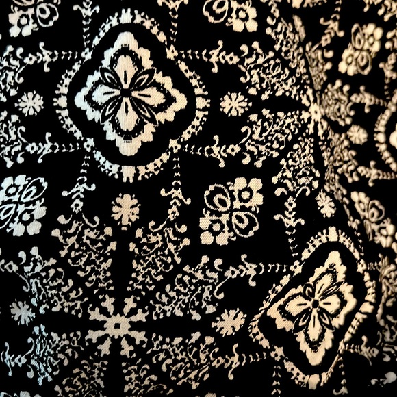 Mossimo Supply Co. Tank Top - Picture 7 of 8